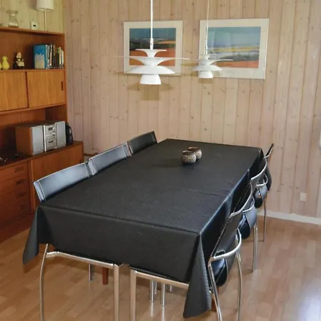 Cozy In Hojslev With House Sea View